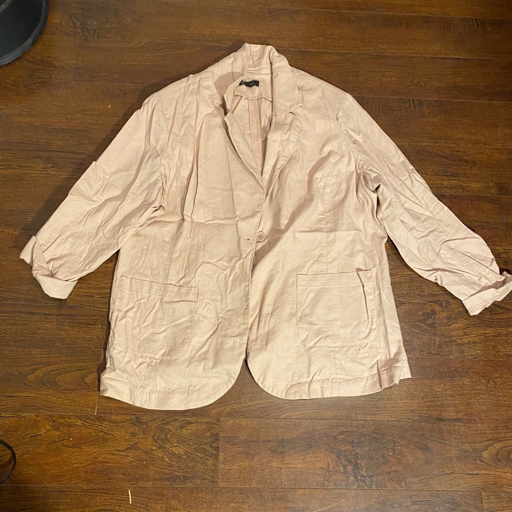 Blush blazer ☀️